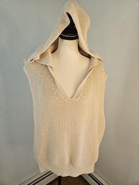 Hooded V-Neck Knit Sweater Vest in Cream#178